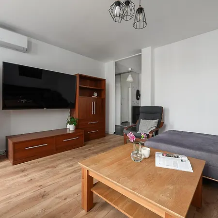 Shortstaypoland Bohaterewicza B69 * Varšava