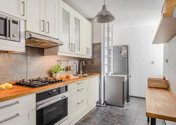 Appartement Shortstaypoland Bohaterewicza B69 Warschau